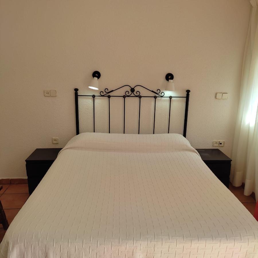 Hostal Castilla Aranjuez Esterno foto